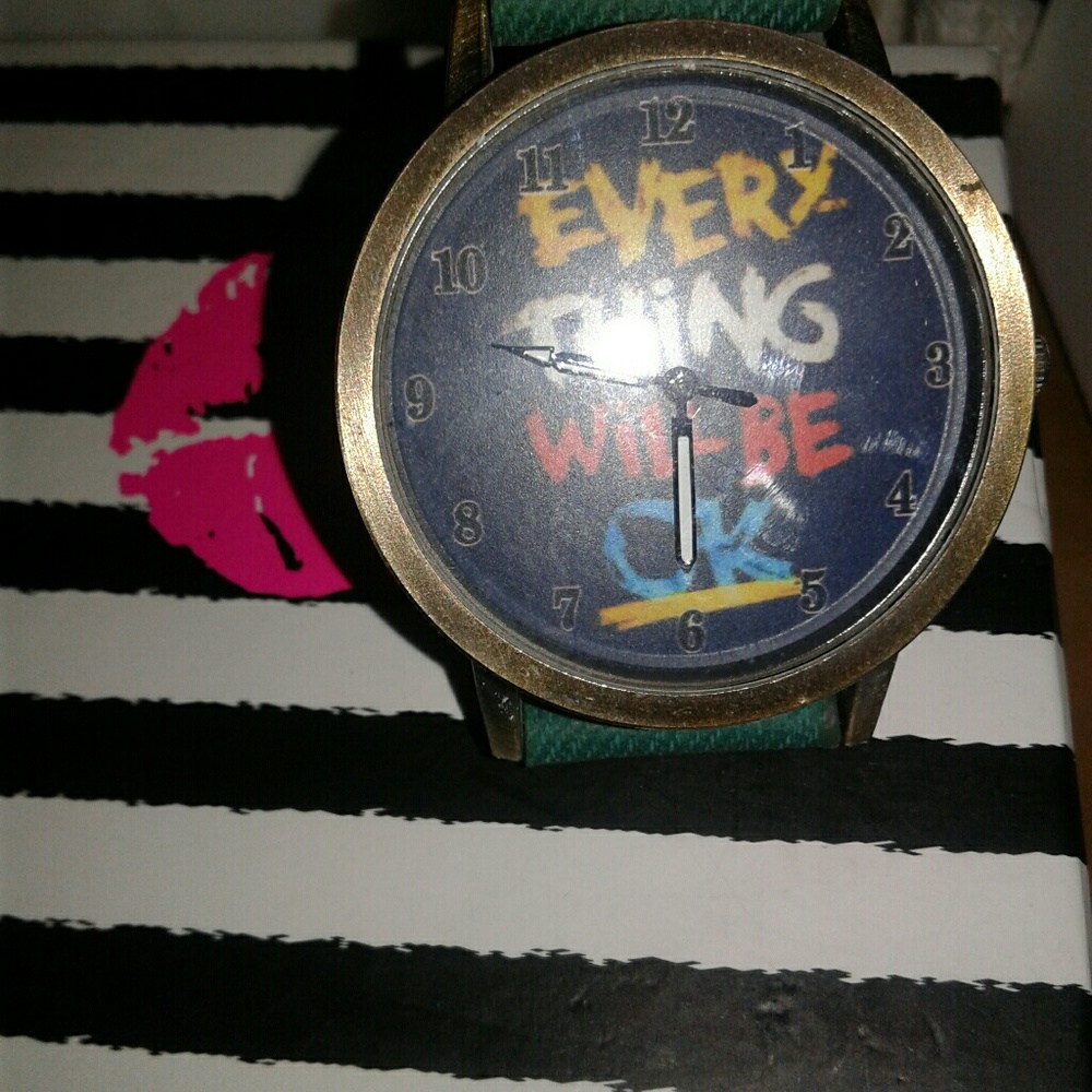 watch - Picture 2 of 2